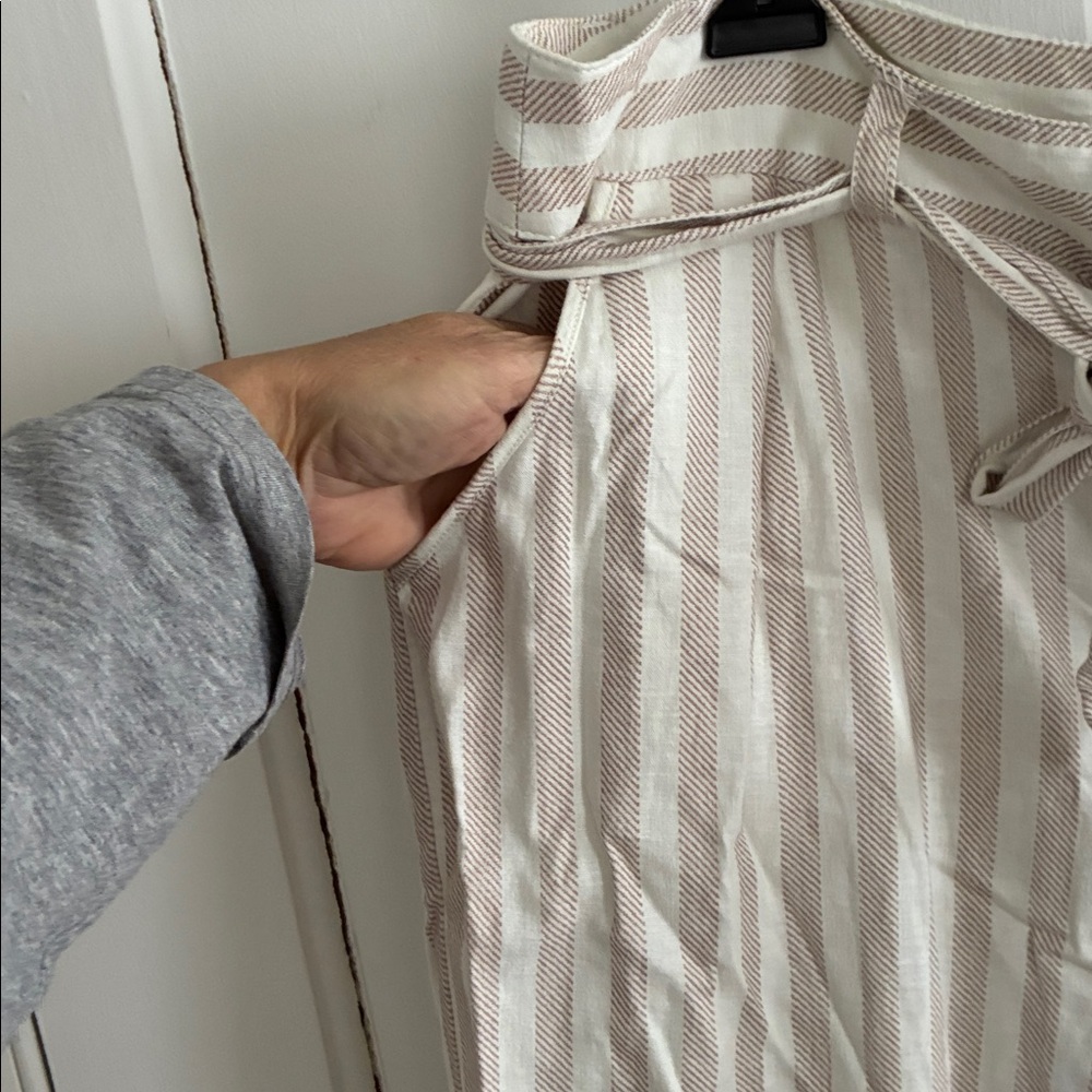 Torrid Beige and White Striped Pants - Picture 3 of 5